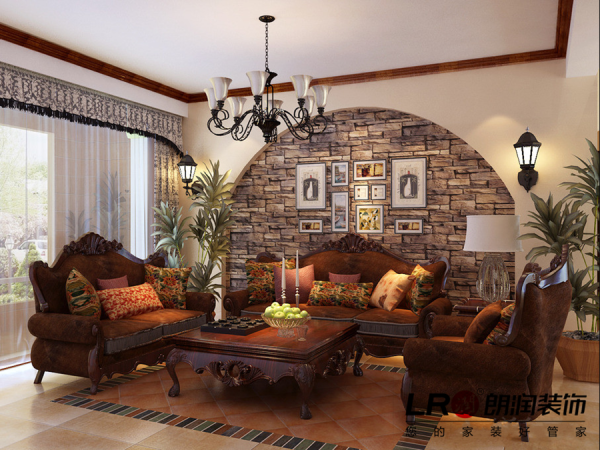 客厅沙发背景展示,设计师运用原始风味的砖做